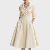 Клара - Елегантна сатенена рокля