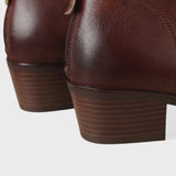 Ралица - Елегантни боти с V-образно деколте