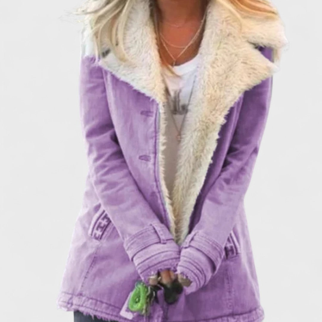 Десислава – Елегантно дамско палто