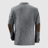 Оформен мъжки сако с джобове с херингово ромбообразно платно