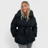 Елица – Стилно зимно яке с модерна кройка