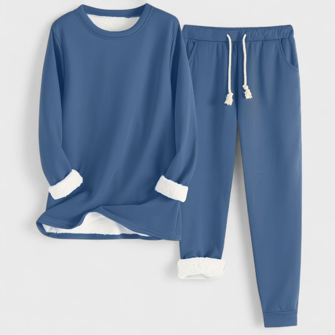 Елена – уютен домашен комплект с дълъг ръкав