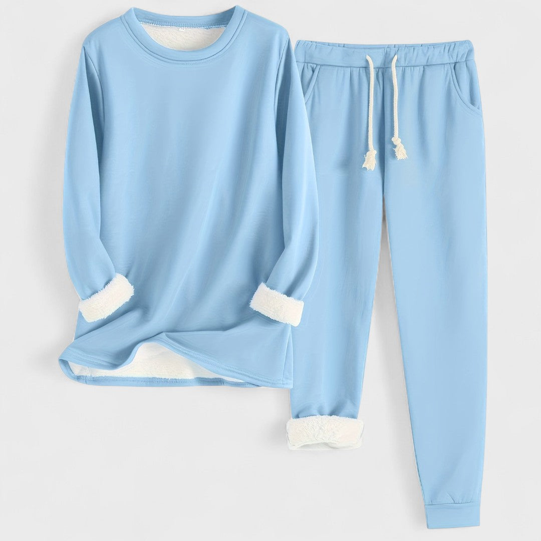 Елена – уютен домашен комплект с дълъг ръкав