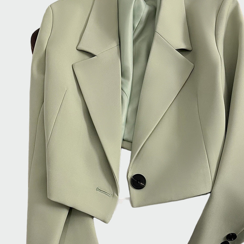 Сако в софистициран кроя