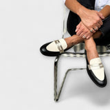 Биляна – Черни лоуфъри с метален блясък