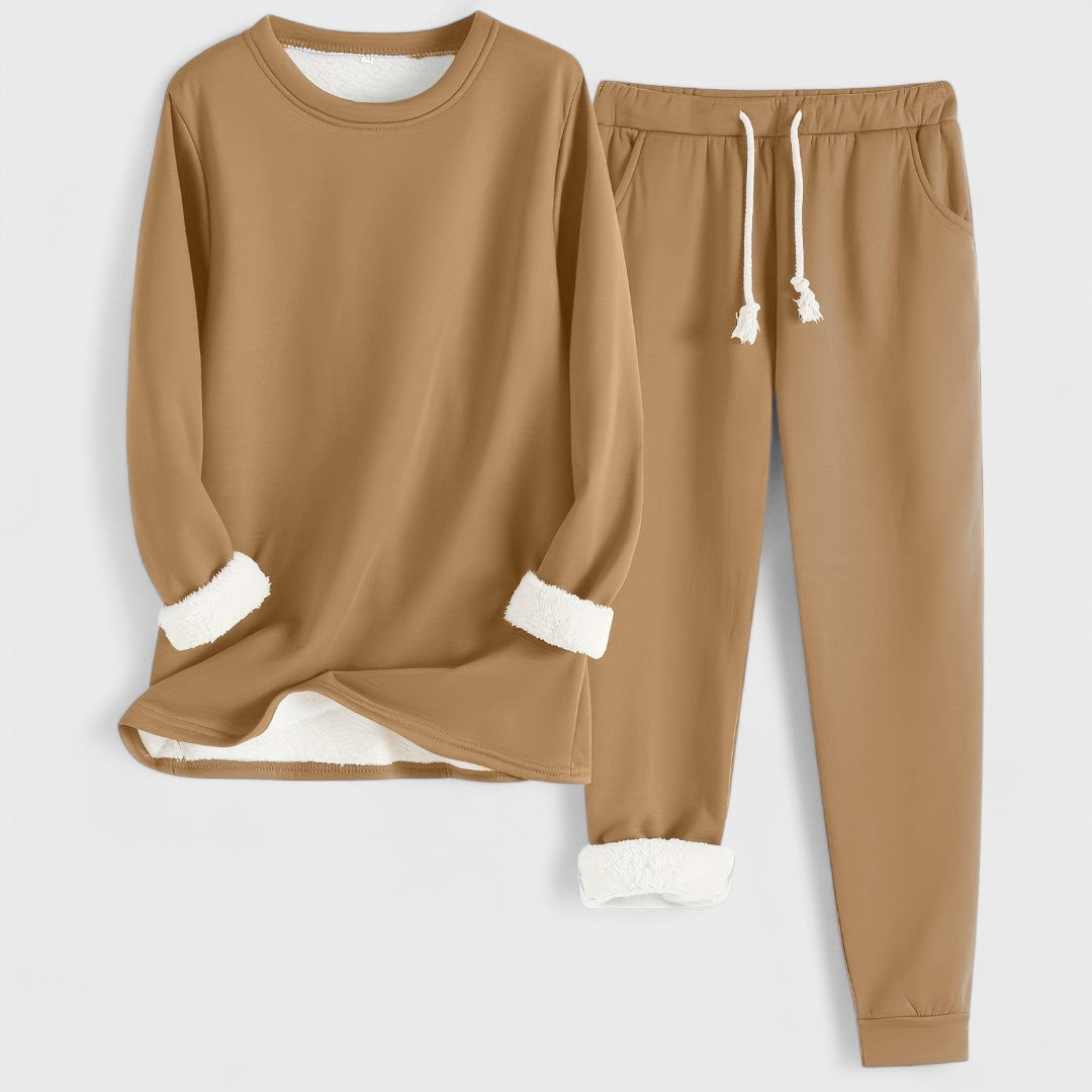 Елена – уютен домашен комплект с дълъг ръкав