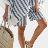 Комплект с райе на Нанси с oversized тениска и елегантни шорти