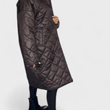 Габриела - Дълго капитонирано яке с модерен силует