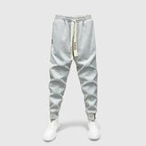 Лоран - Удобни панталони с елегантни аксесоари