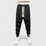 Лоран - Удобни панталони с елегантни аксесоари