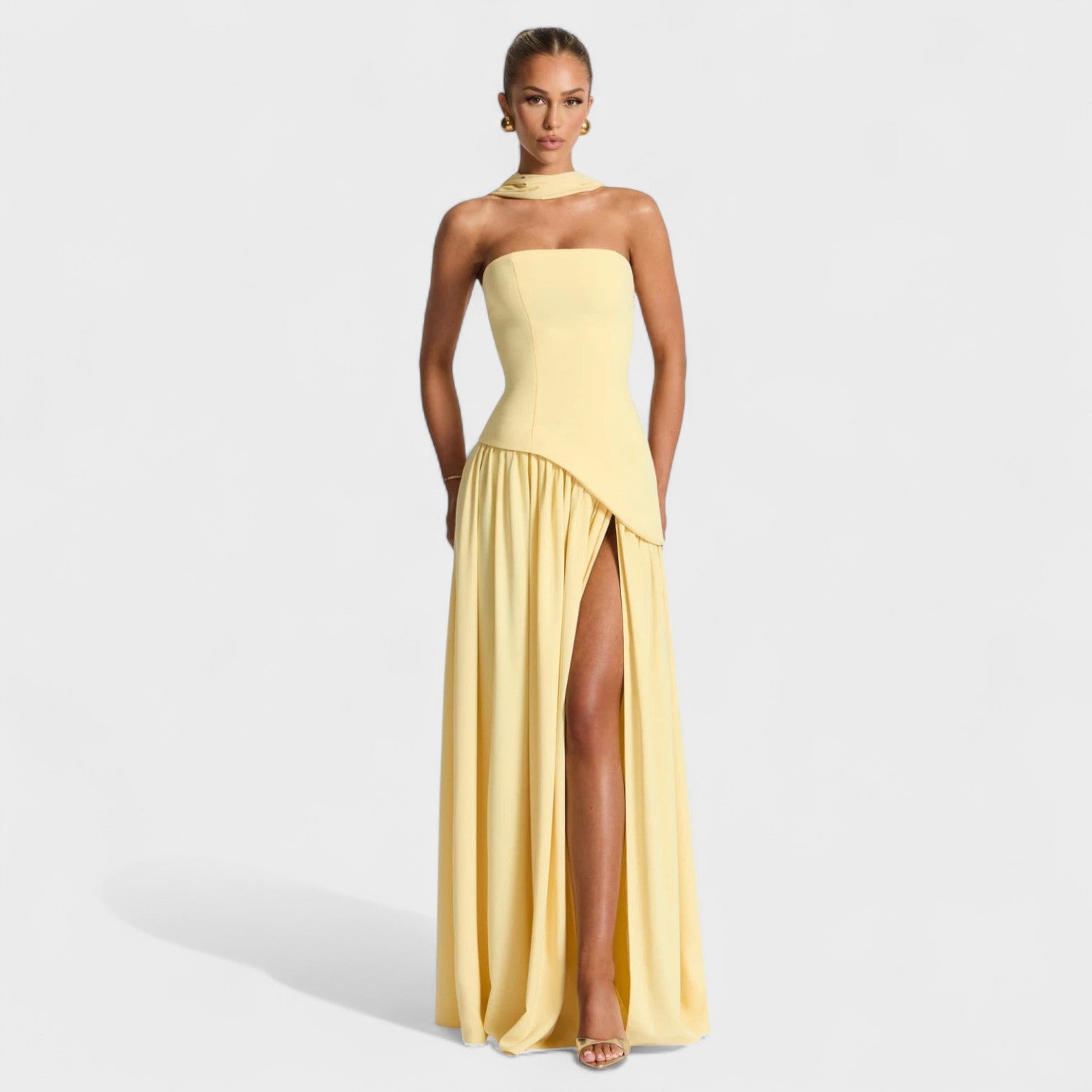 Леонор - Елегантна Гала Рокля